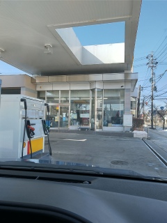 �s���Y������֕񍐂��A