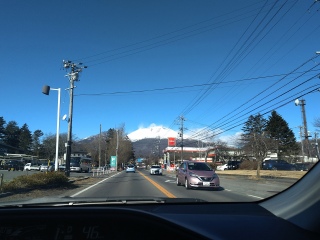 おはよう。浅間山が綺麗。